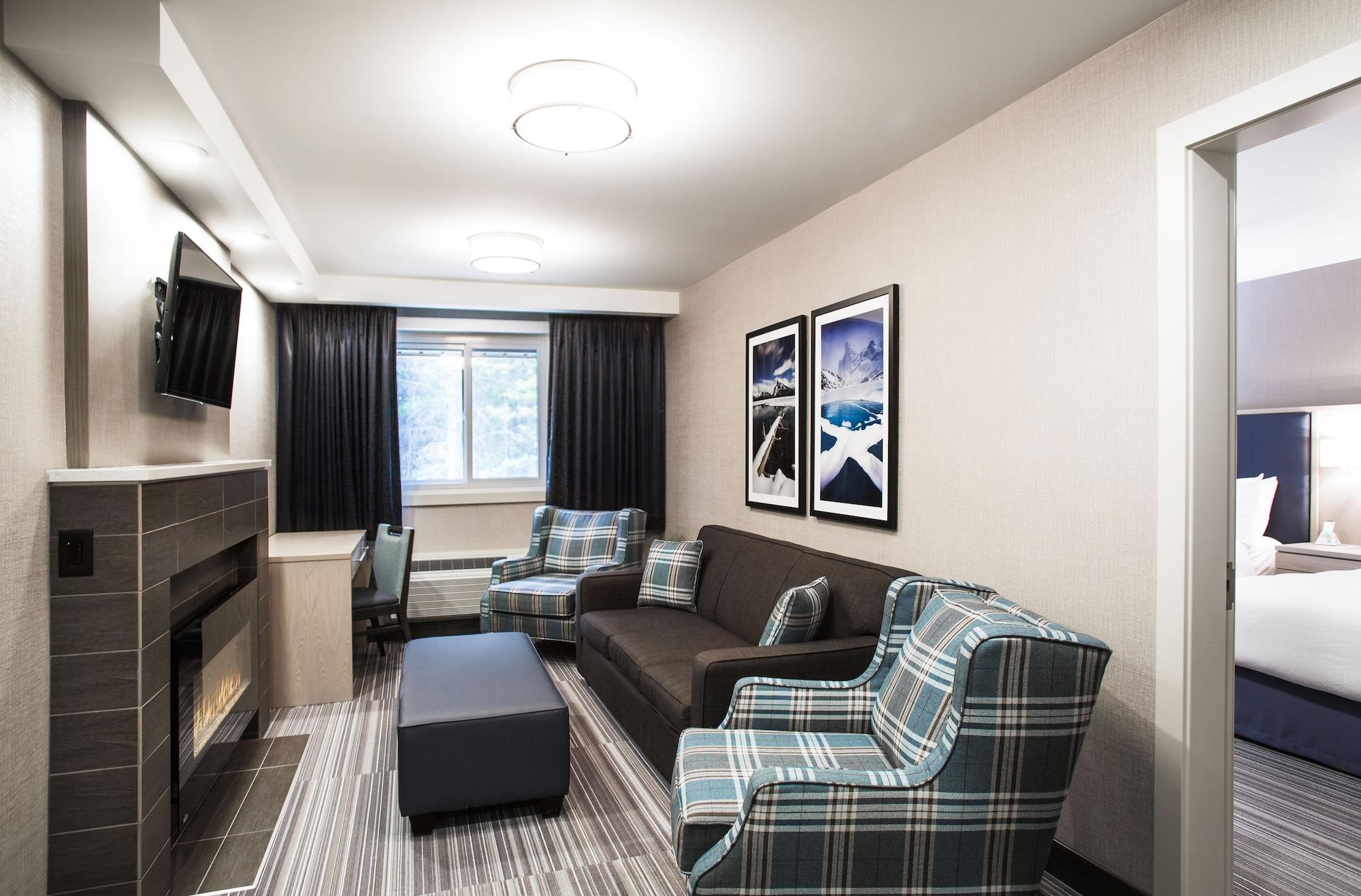 Mountaineer Lodge Lake Louise Exteriör bild